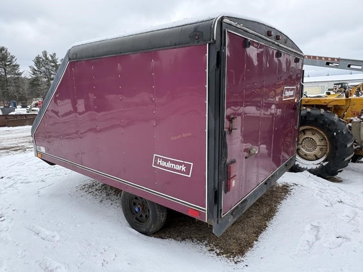 haulmark-enclosed-snowmobile-trailer-image-4