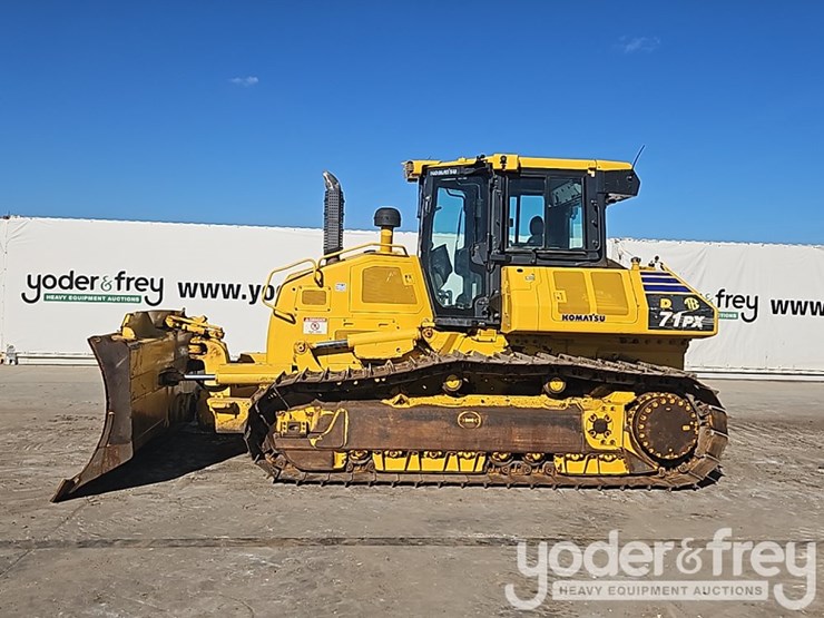 2023-komatsu-d71px-24-image-3