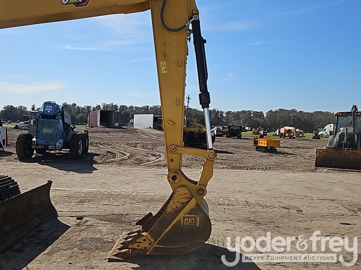 2023-caterpillar-313gc-image-18