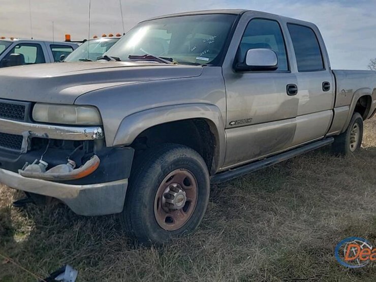 2001-chevrolet-2500hd-image-2