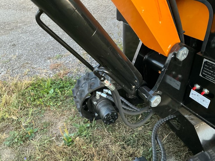 #1208-•-unused-future-ft13c-mini-excavator-image-9