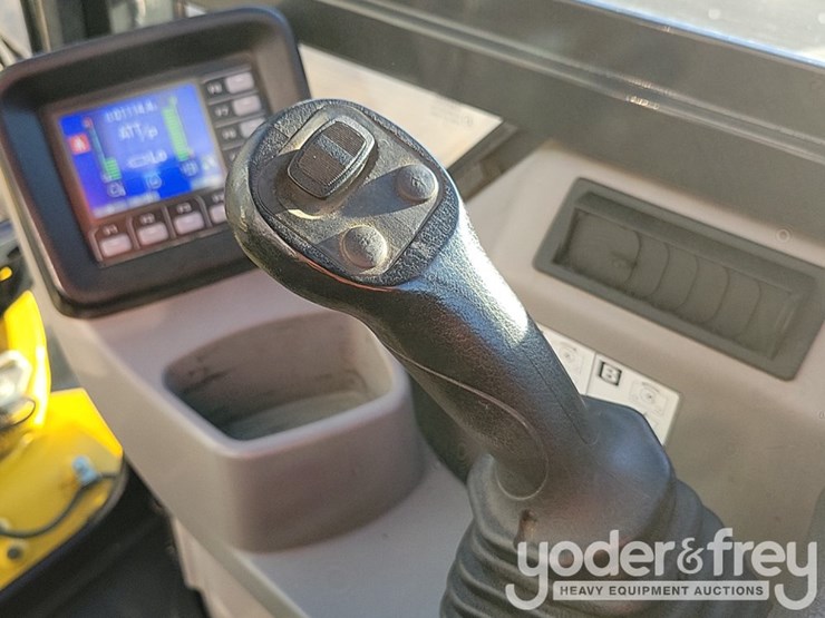 2024-komatsu-pc55mr-image-56