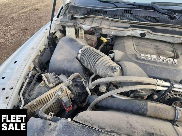 2018-dodge-2500-image-28