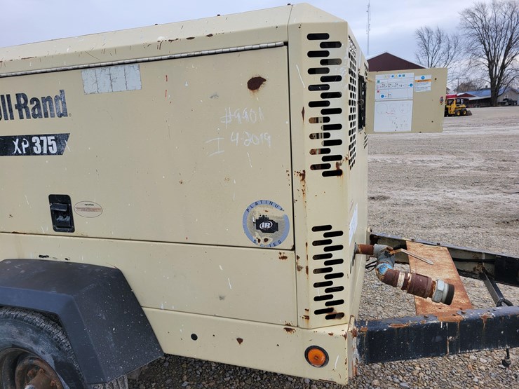 2004-ingersoll-rand-xp375-image-10