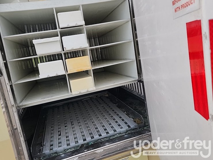 2015-gmc-savana-g4500-image-37