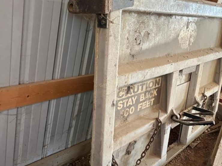 grain-door-for-dump-truck-image-3