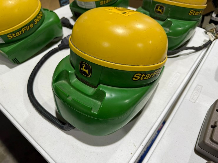 john-deere-starfire-3000-image-1