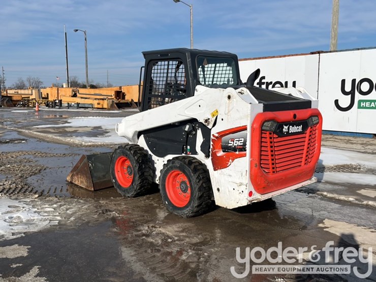 2021-bobcat-s62-image-4