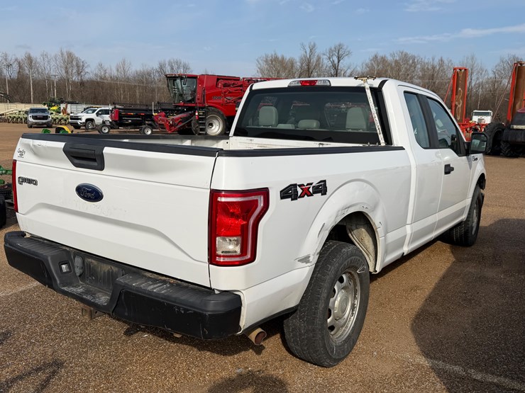 2017-ford-f150-image-5