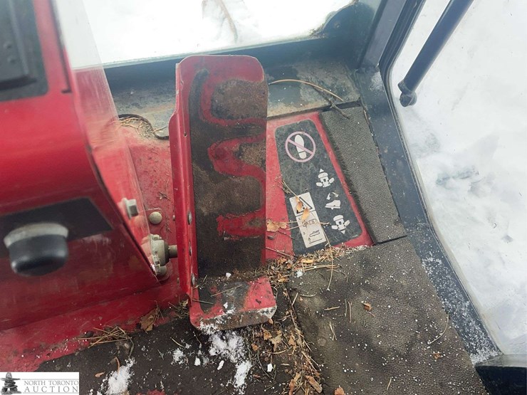 2012-toro-groundsmaster-5910-image-14