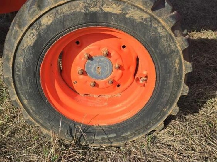 kubota-la853-image-4