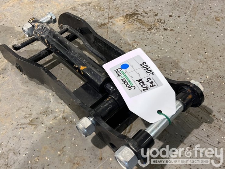 tpm-hydraulic-thumb-to-suit-mini-excavator,-1”-pin-image-4