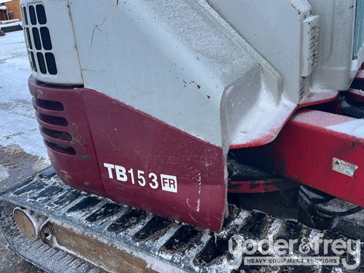 2013-takeuchi-tb153fr-image-10
