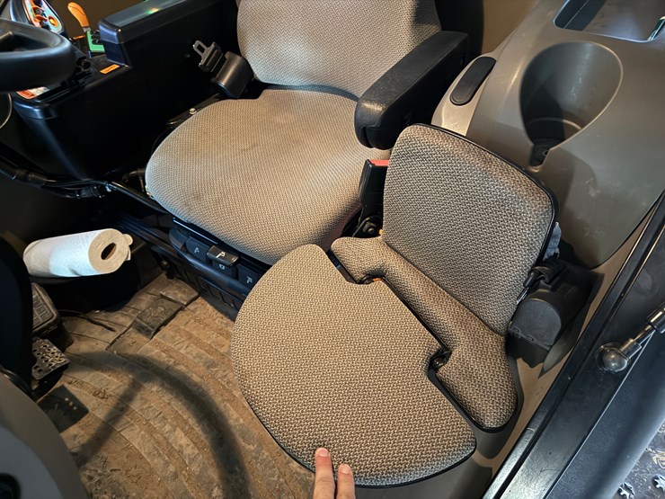 2019-case-ih-patriot-2250-image-37