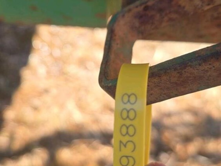 john-deere-740-image-21