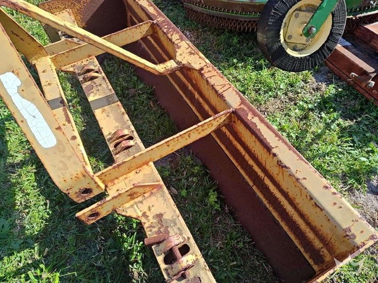 2005-sbx-5-box-blade-tractor-attachment-image-4