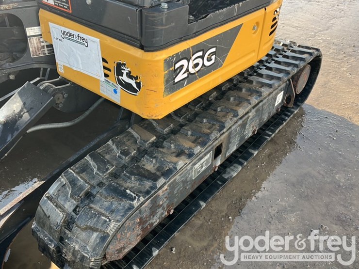 2021-deere-26g-image-23