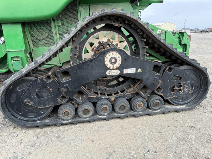 2009-john-deere-9870-sts-image-43