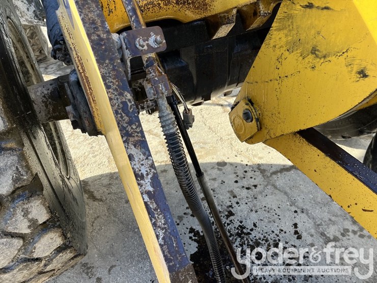 2014-komatsu-wa320-7-image-9