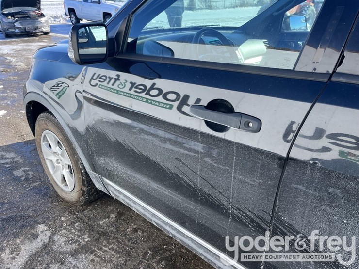 2013-ford-explorer-image-14