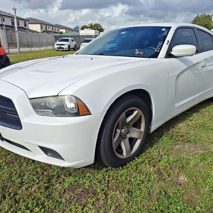 2012 Dodge Charger Sedan