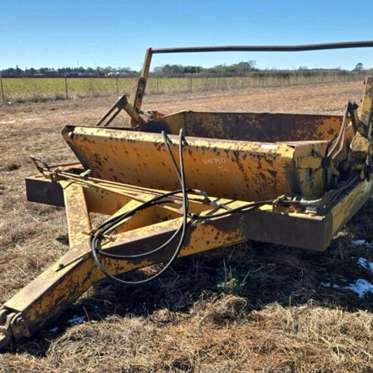 MIDLAND 3-YARD DIRT PAN