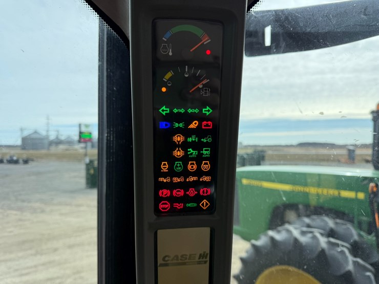 2015-case-ih-340-image-66