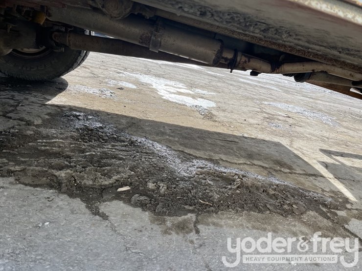 1993-ford-f-super-duty-image-16