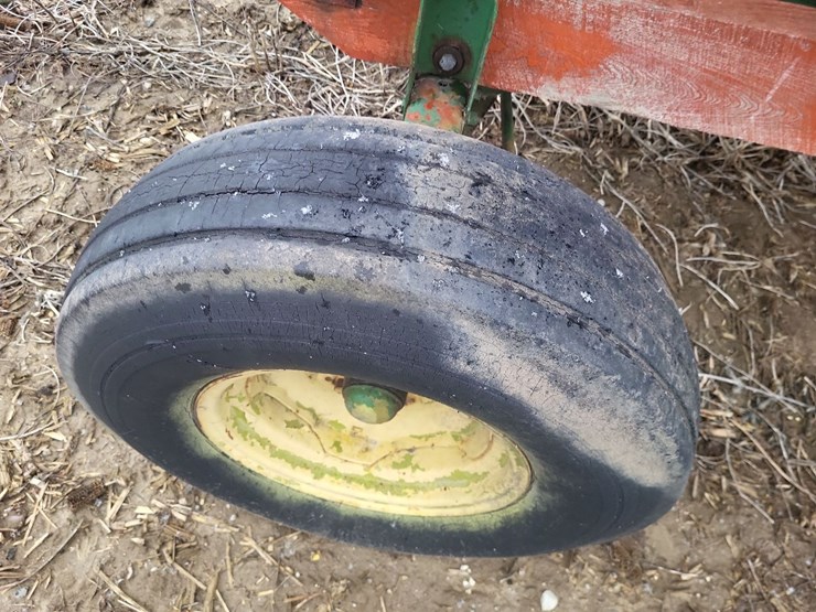 hopper-wagon-w/running-gear-image-20