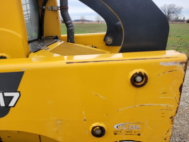 2007-john-deere-317-image-4