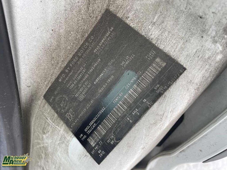 2012-ford-transit-connect-image-42