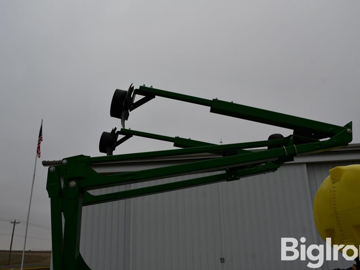 2023-john-deere-1775nt-image-19