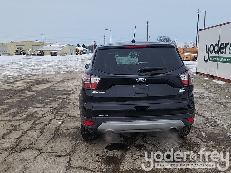 2017-ford-escape-image-5