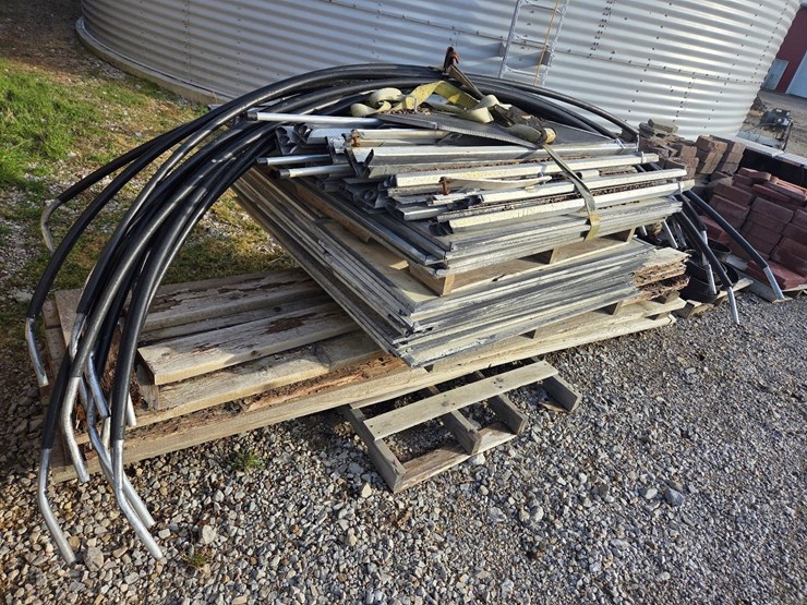 48'-flatbed-trailer-sides-&-tarp-bows-image-4