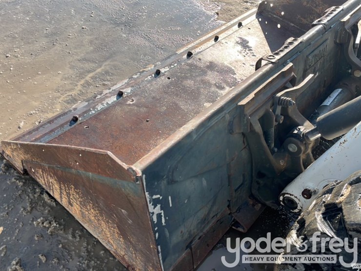 2021-bobcat-s62-image-14