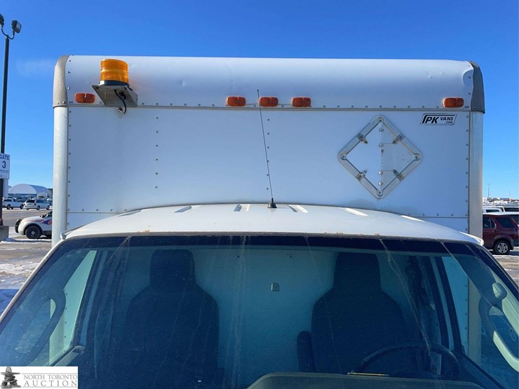 2011-ford-e-series-s/a-cube-van-image-38