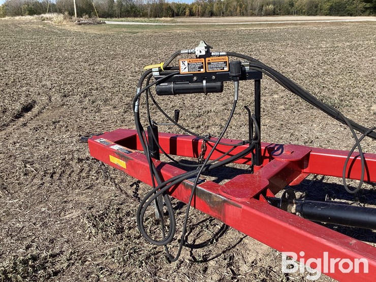 2011-case-ih-200-image-9