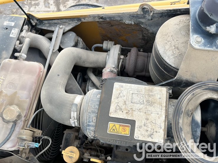 2011-caterpillar-420e-image-20