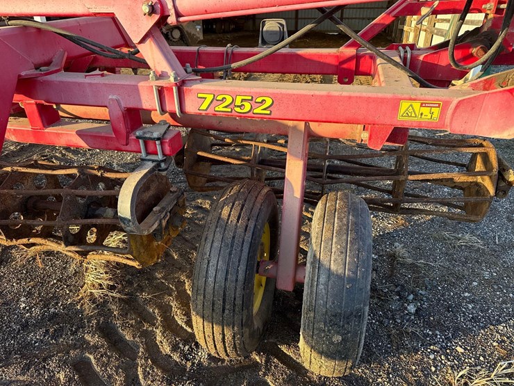 sunflower-7252-rolling-basket-image-7