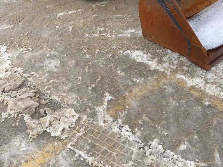 2019-caterpillar-420f2-it-image-9