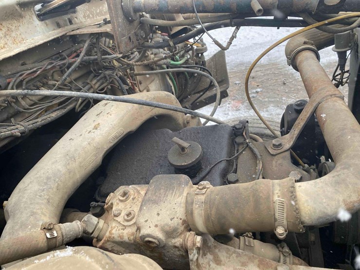 1983-ford-9000-image-62