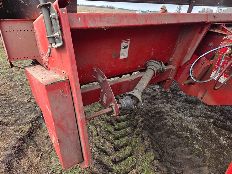 case-ih-1063-image-22