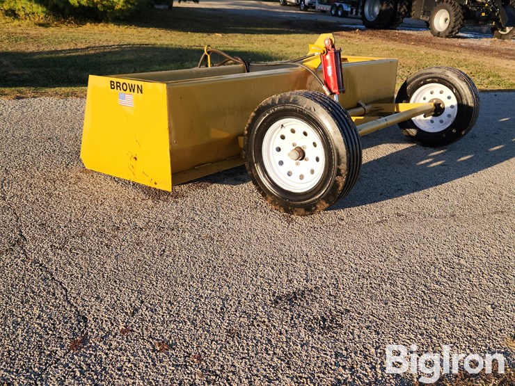 brown-9'-pull-type-scraper-image-7