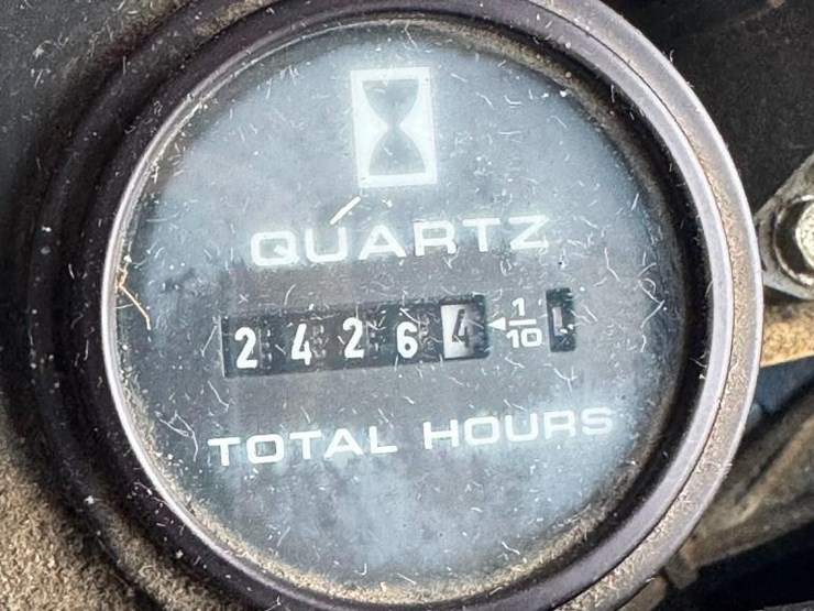 new-holland-tr88-image-71