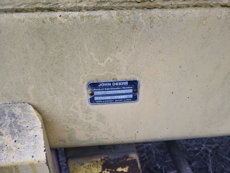 deere-710b-image-7