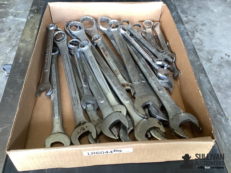 assorted-combination-wrenches-image-3