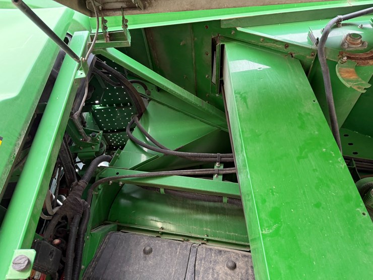 2009-john-deere-9870-sts-image-87