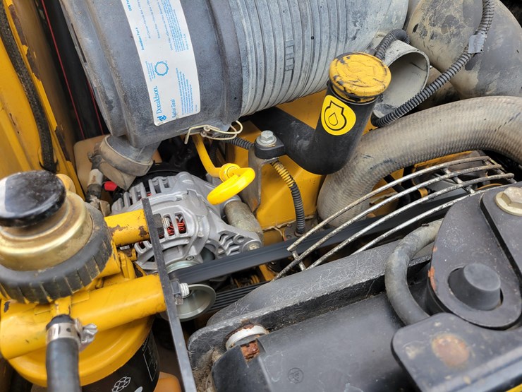 2007-john-deere-317-image-26