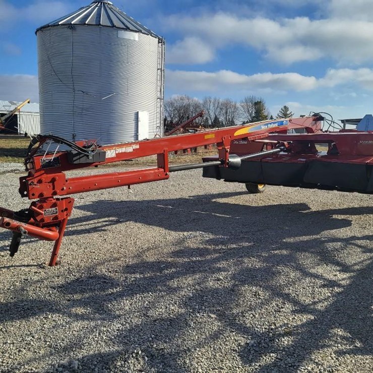 2011 NEW HOLLAND H7450