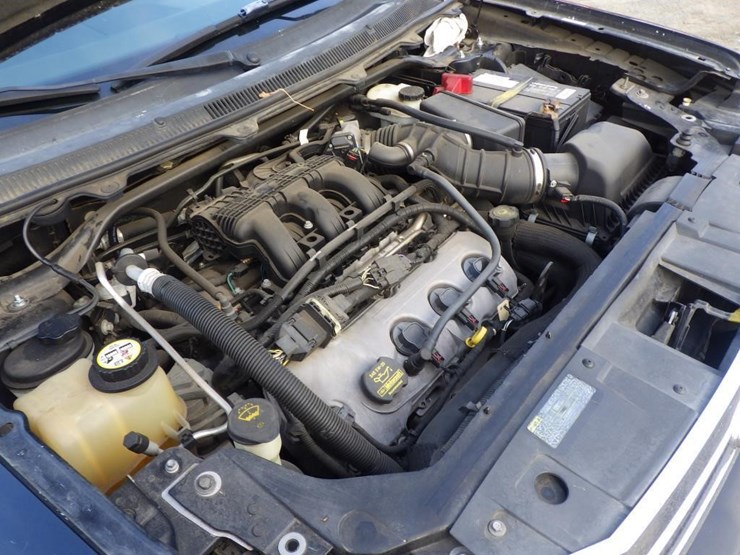 2009-ford-flex-image-11